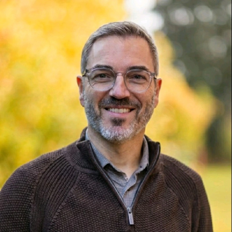 Portrait of Tim Van Cleynenbreugel, CTO & CO-FOUNDER at Replasia